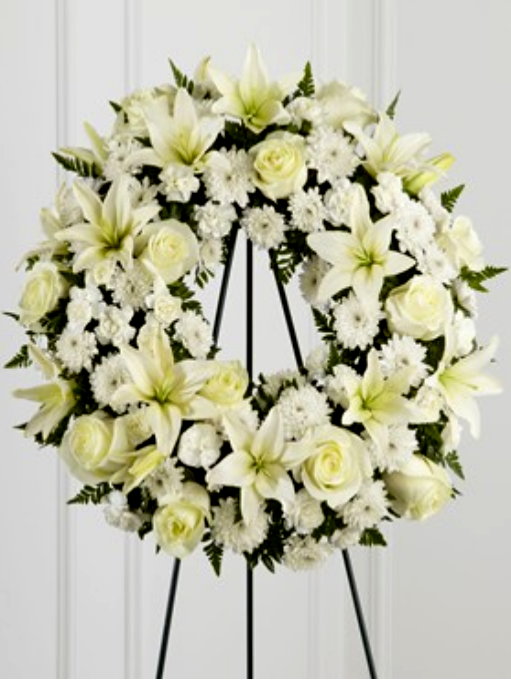 TREASURED TRIBUTE WREATH